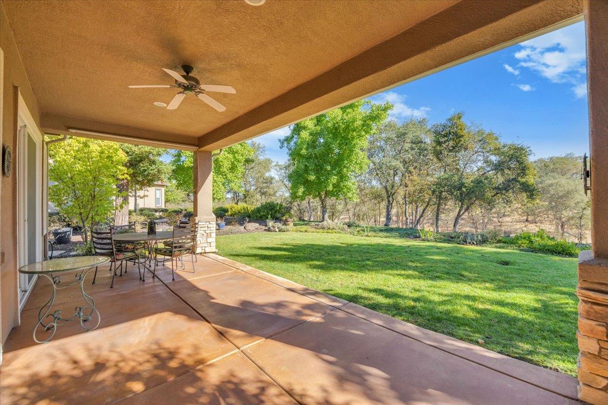 8 Rock Ridge Court