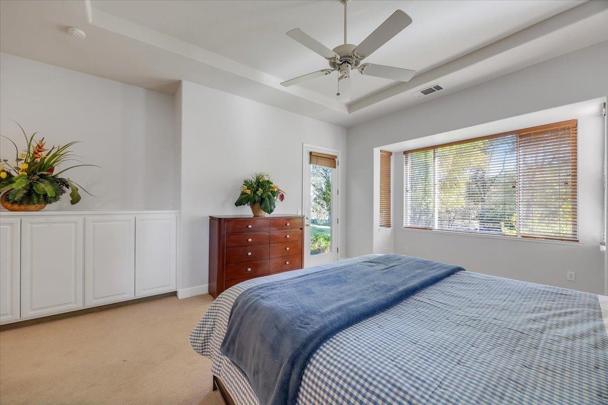 8 Rock Ridge Court
