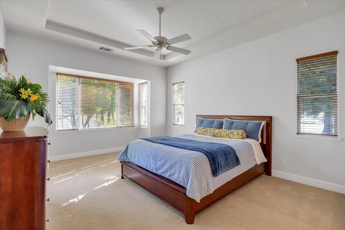 8 Rock Ridge Court