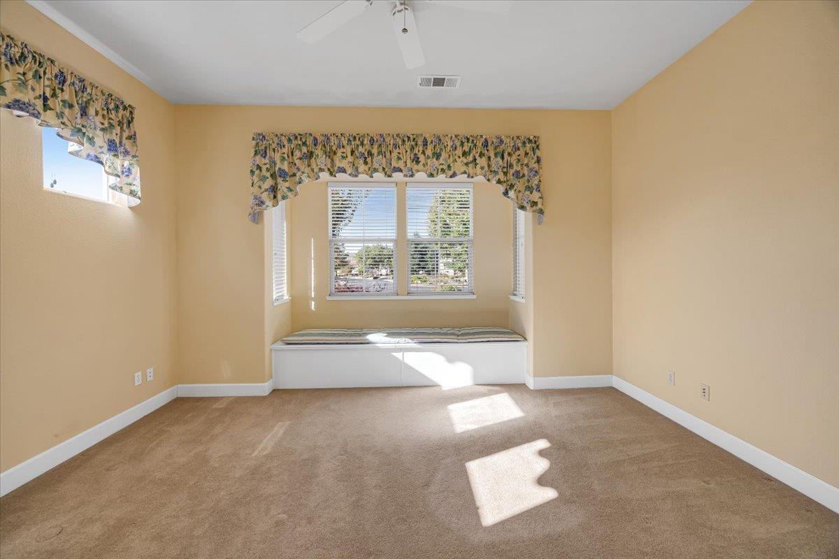 8 Rock Ridge Court