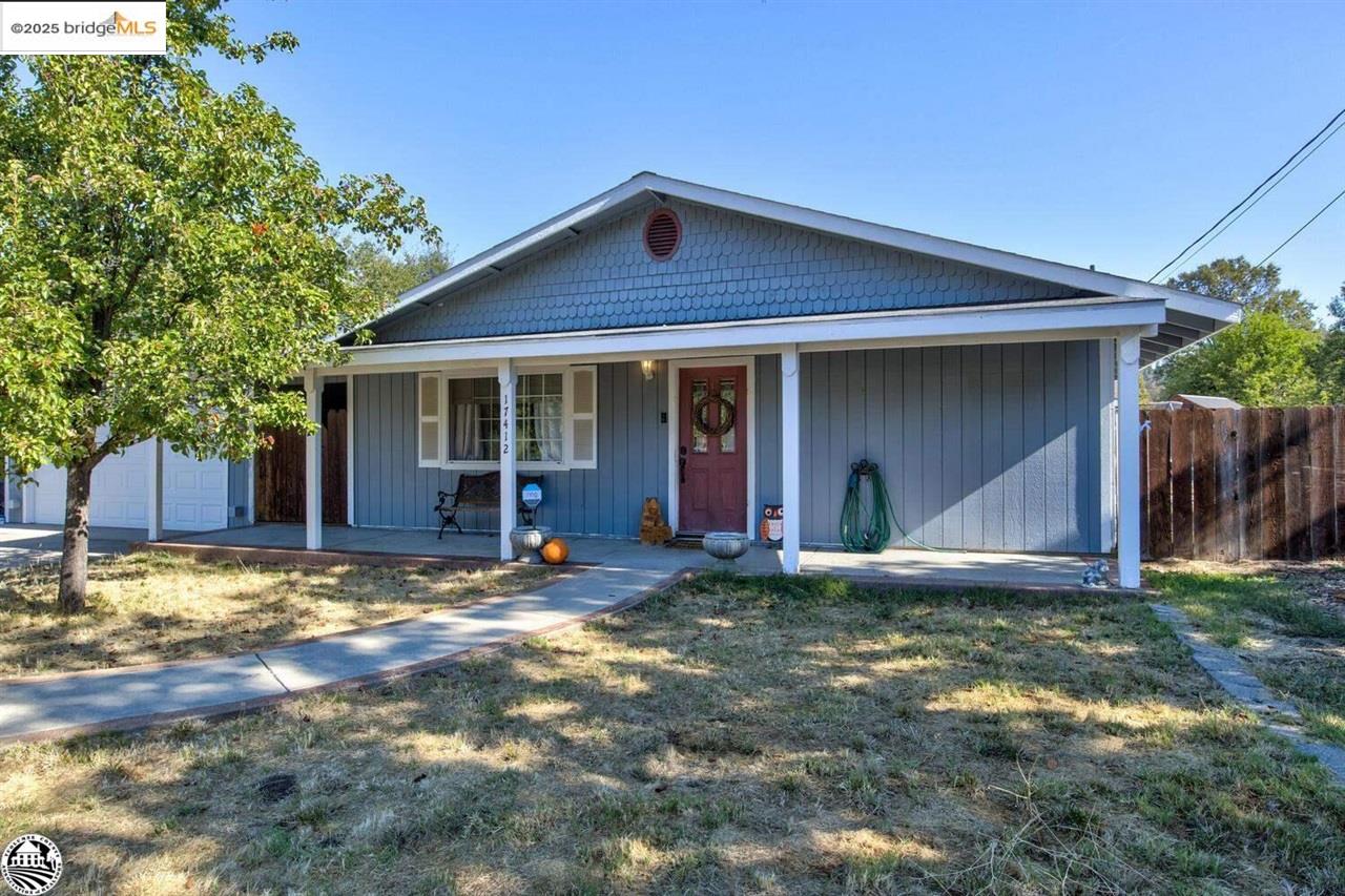 17412 Livermore Ct