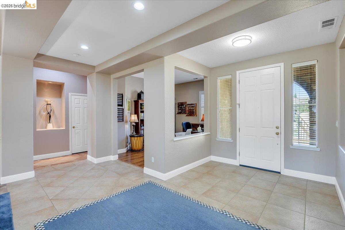 158 Rock Ridge Ln