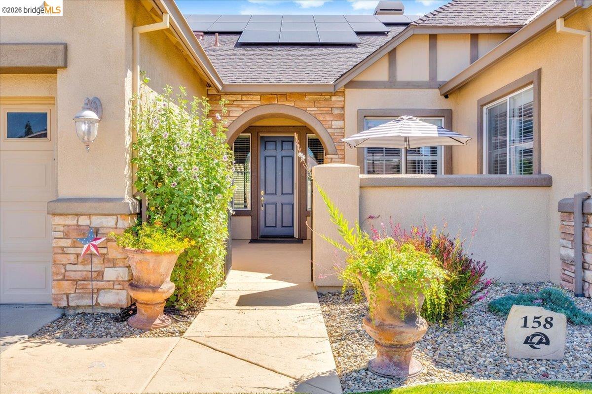 158 Rock Ridge Ln