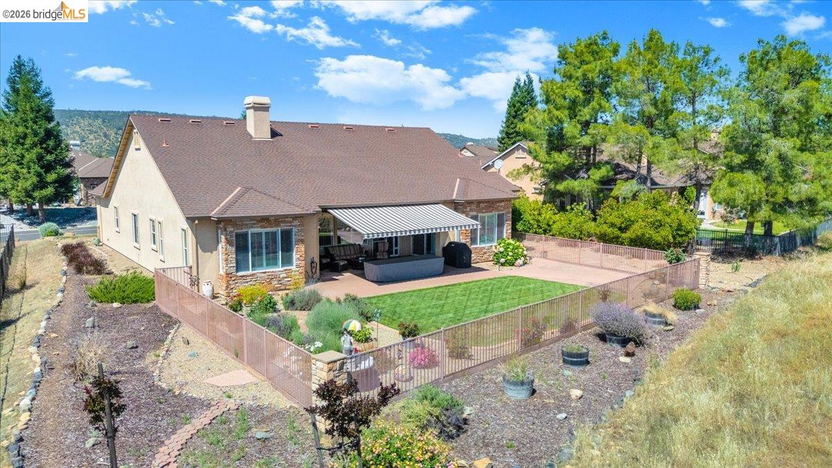 158 Rock Ridge Ln