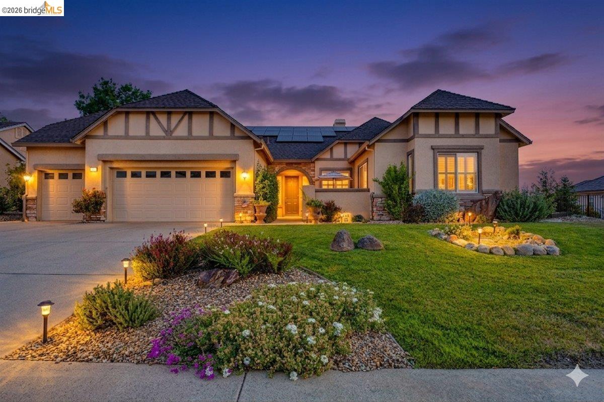 158 Rock Ridge Ln