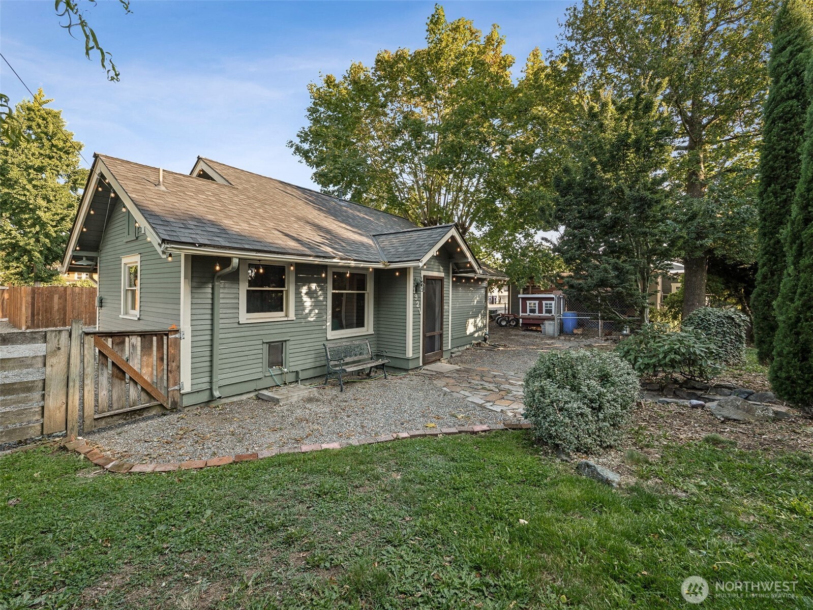1921 Division Street