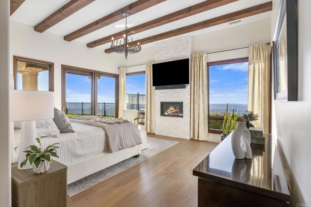 7795 Camino De Arriba