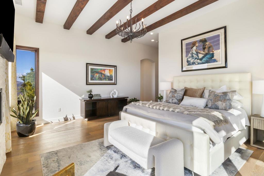 7795 Camino De Arriba