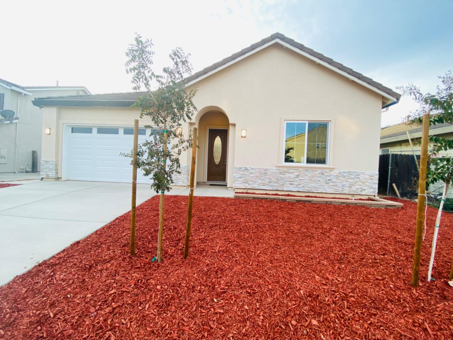 9128 Pebble Field Way