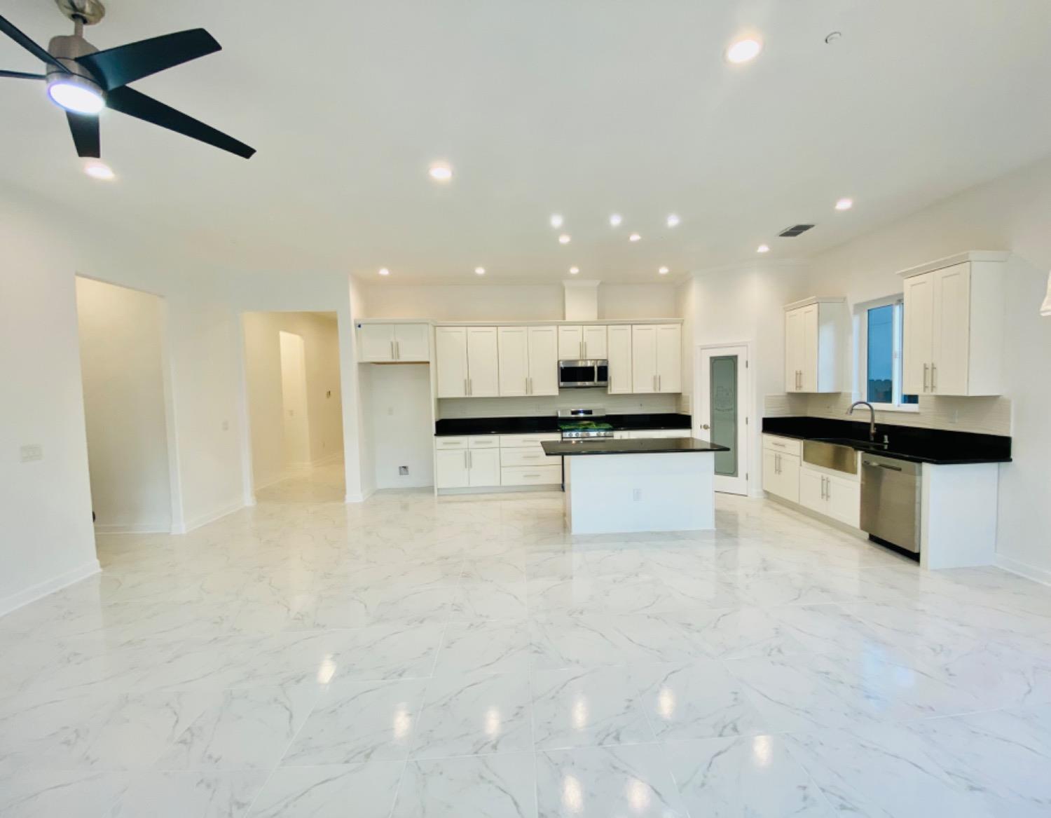 9128 Pebble Field Way