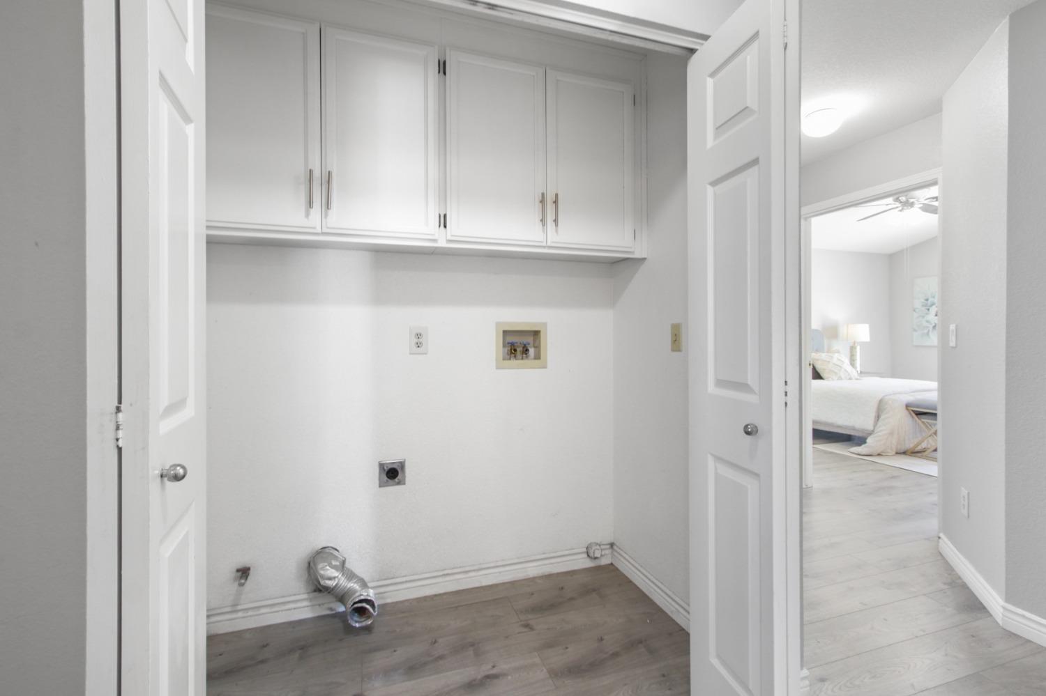 9006 Stinson Beach Way
