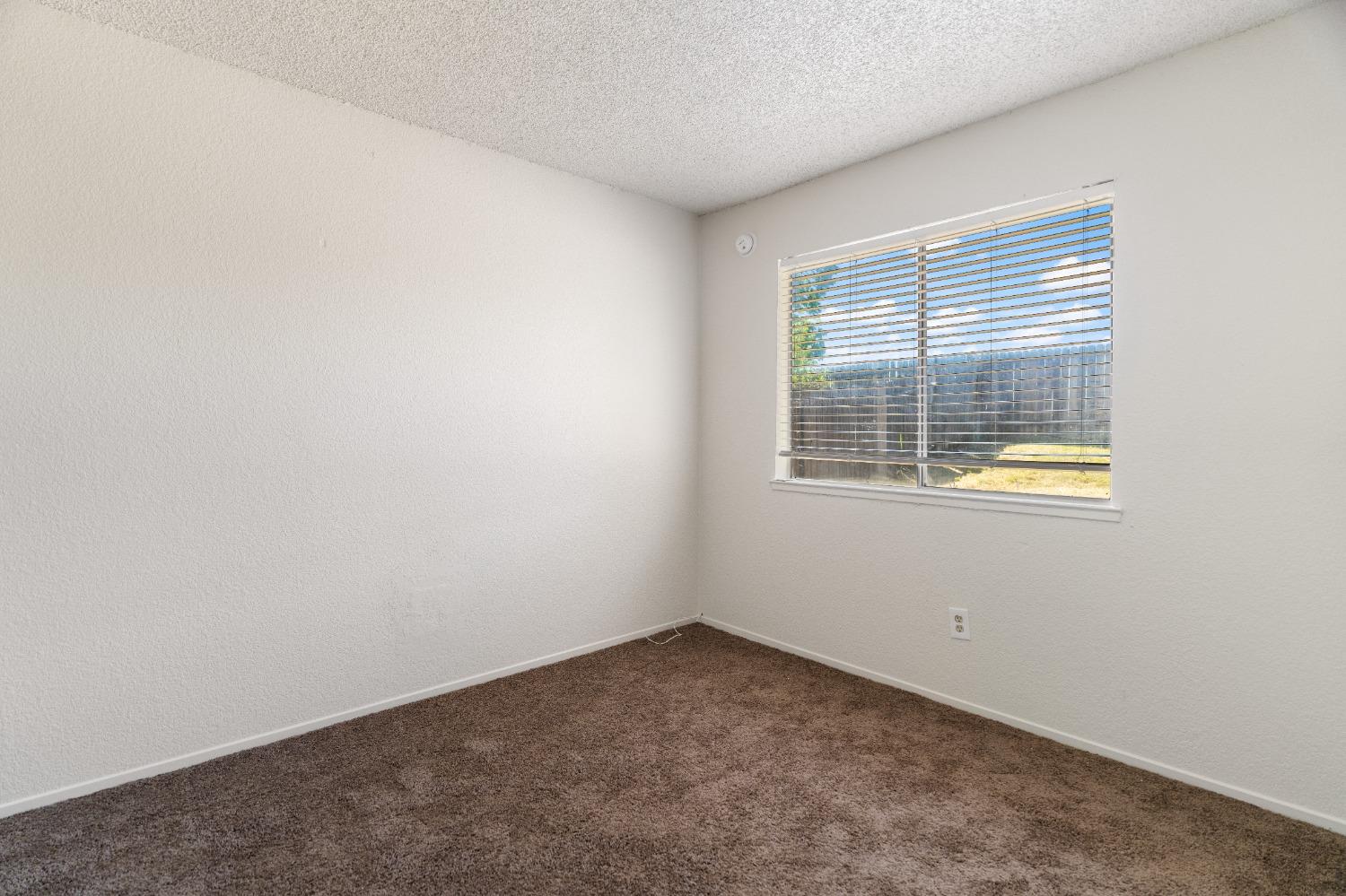 670 Turnstone Drive