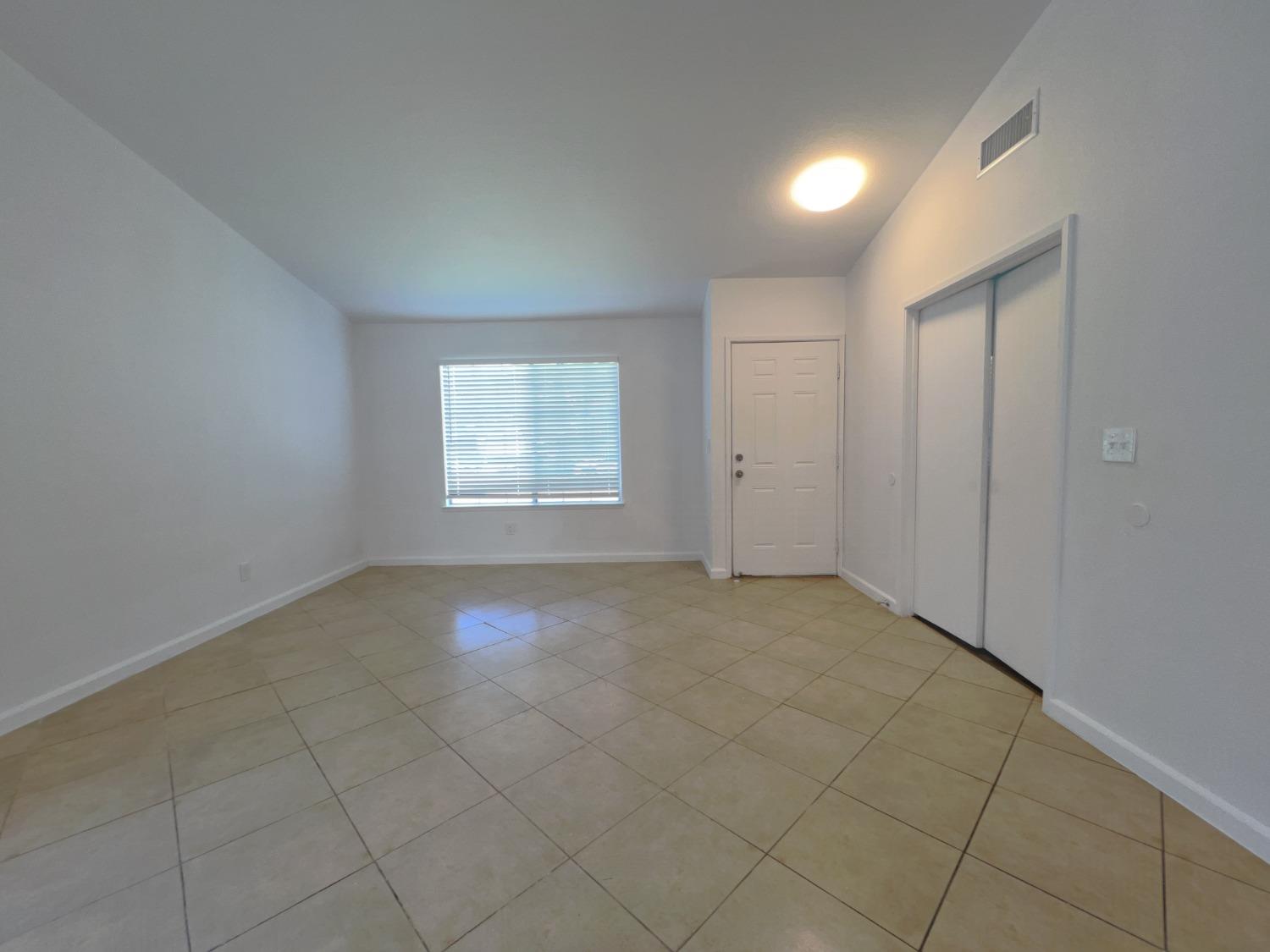 8222 Visalia Way