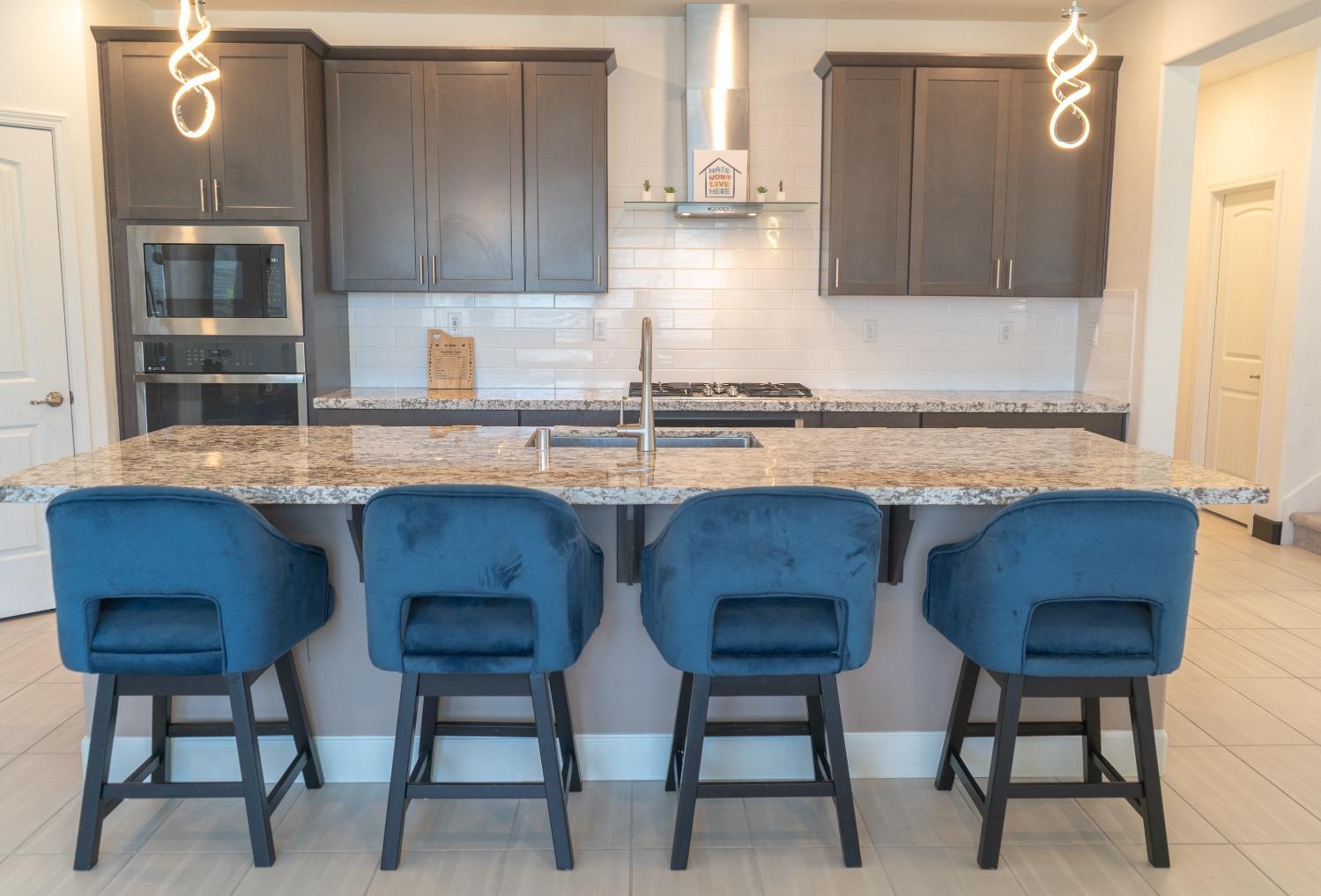 7825 Nutmeg Lane