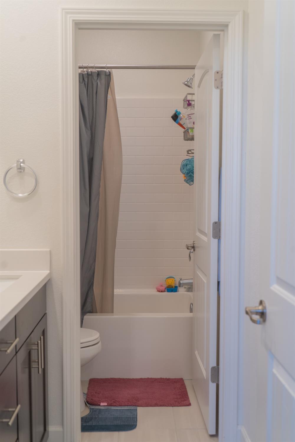 7825 Nutmeg Lane
