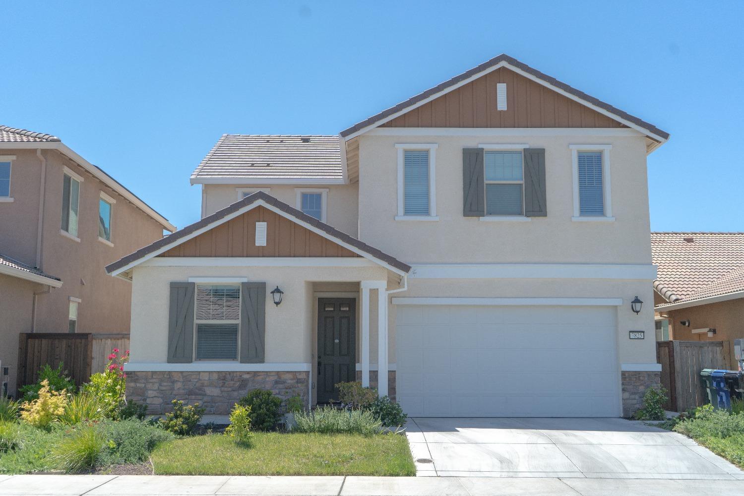 7825 Nutmeg Lane