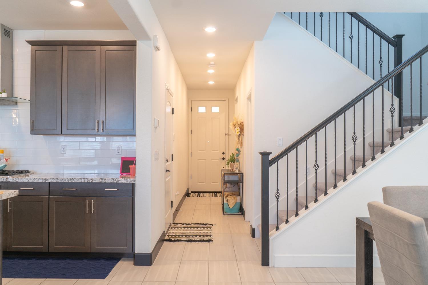 7825 Nutmeg Lane