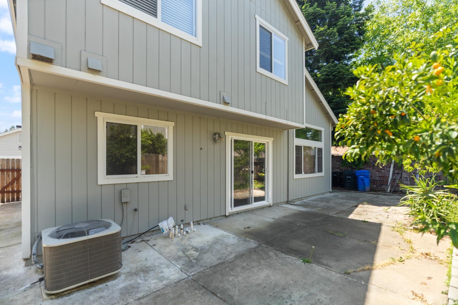 6484 Laguna Mirage Lane