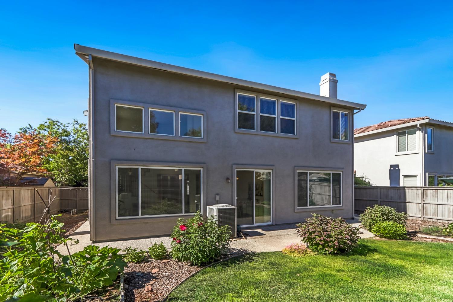 11825 Stone Hollow Way
