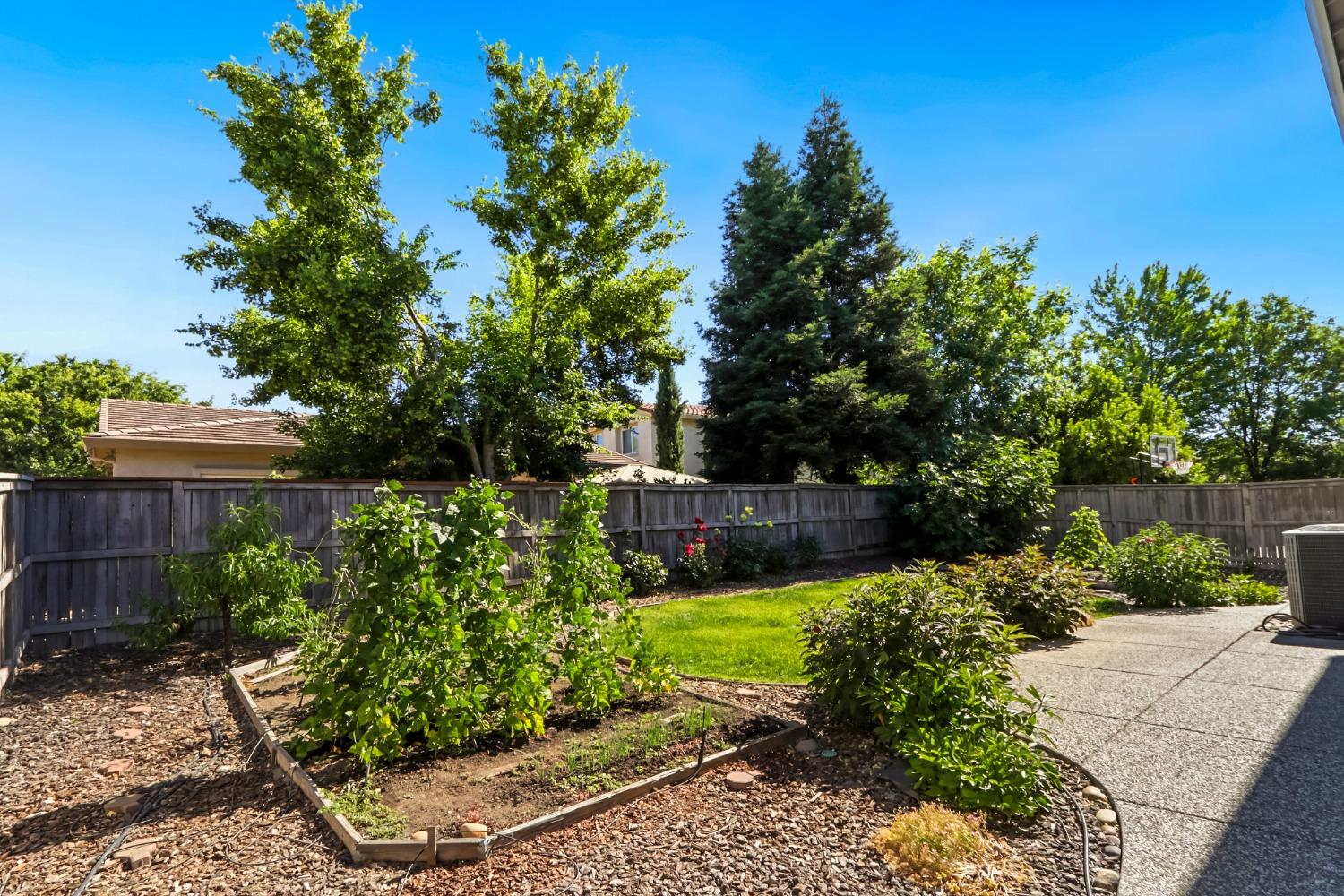 11825 Stone Hollow Way