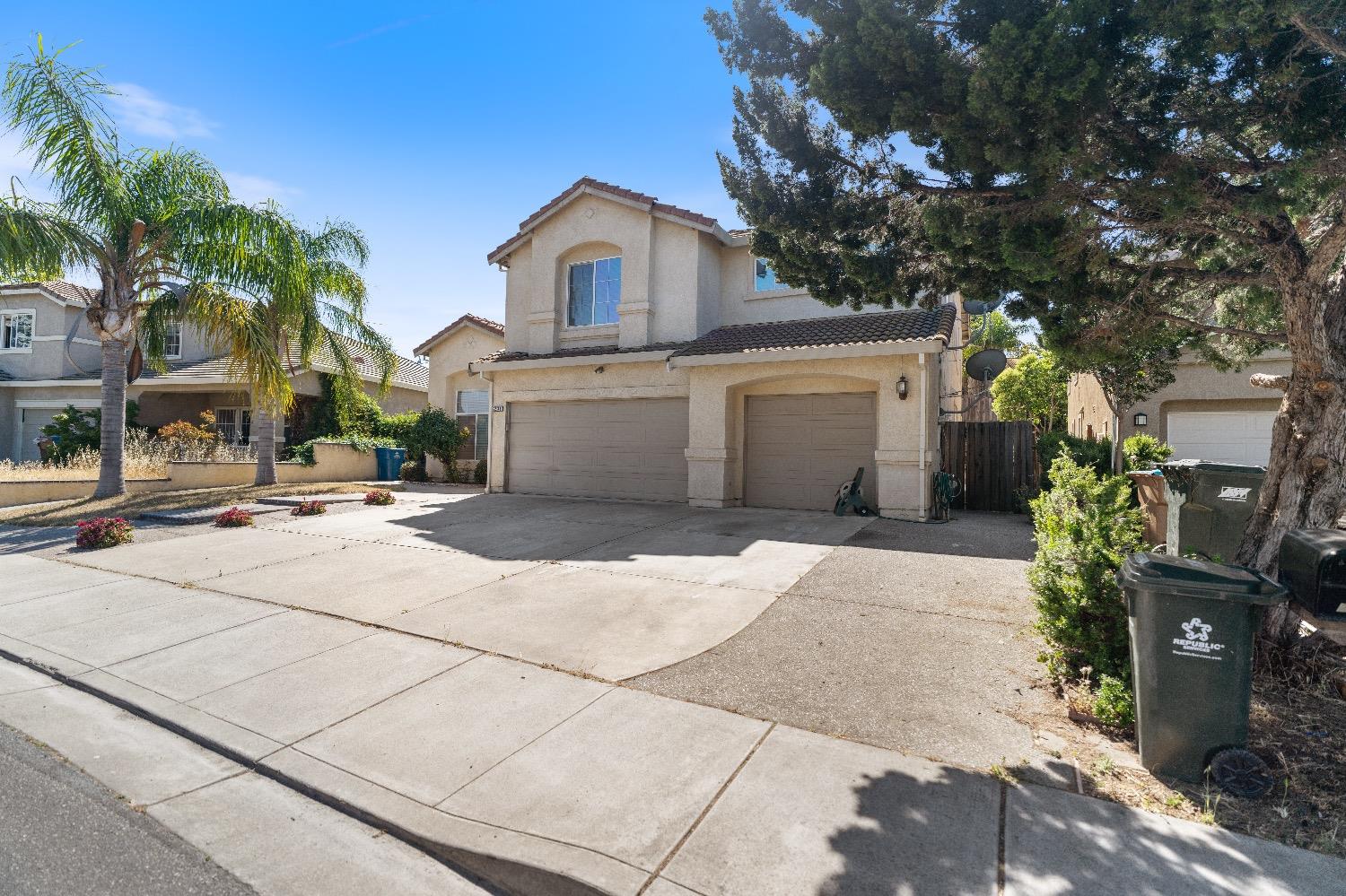 2538 Asilomar Drive