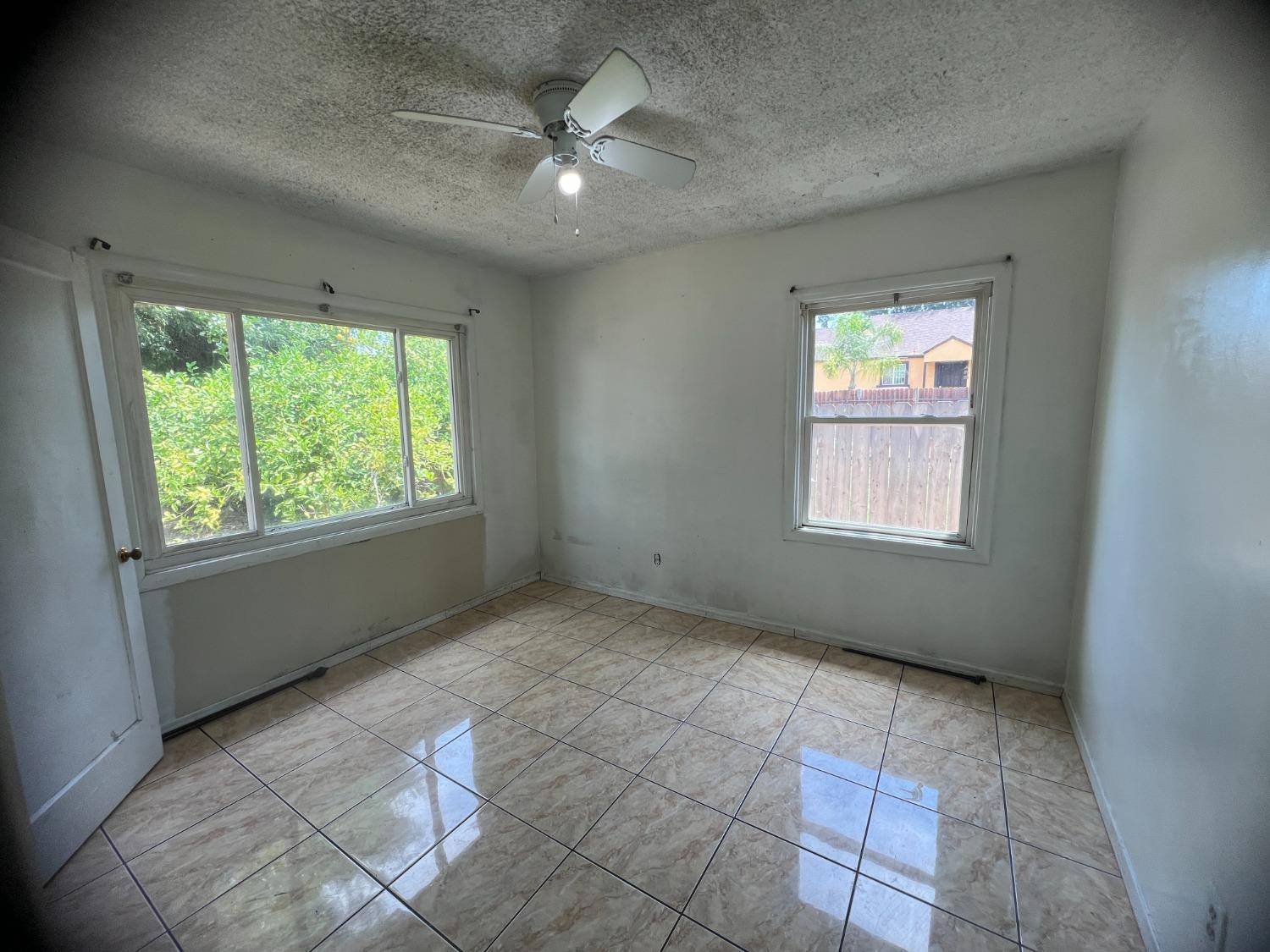 130 Santiago Avenue