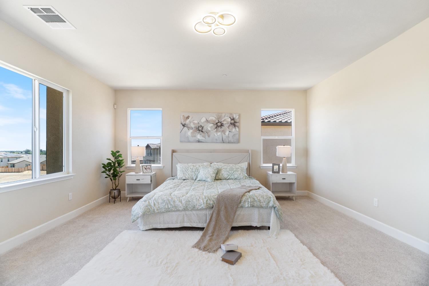 5533 Sierra Trail Way