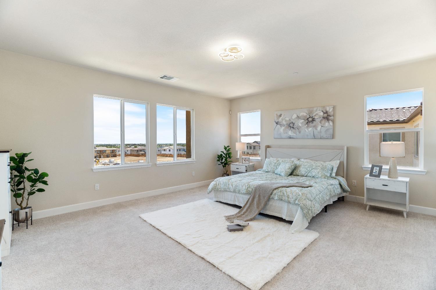 5533 Sierra Trail Way