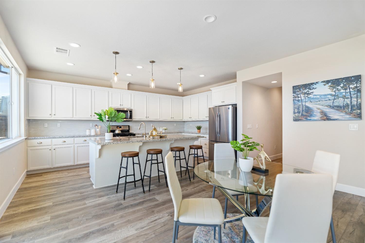 5533 Sierra Trail Way