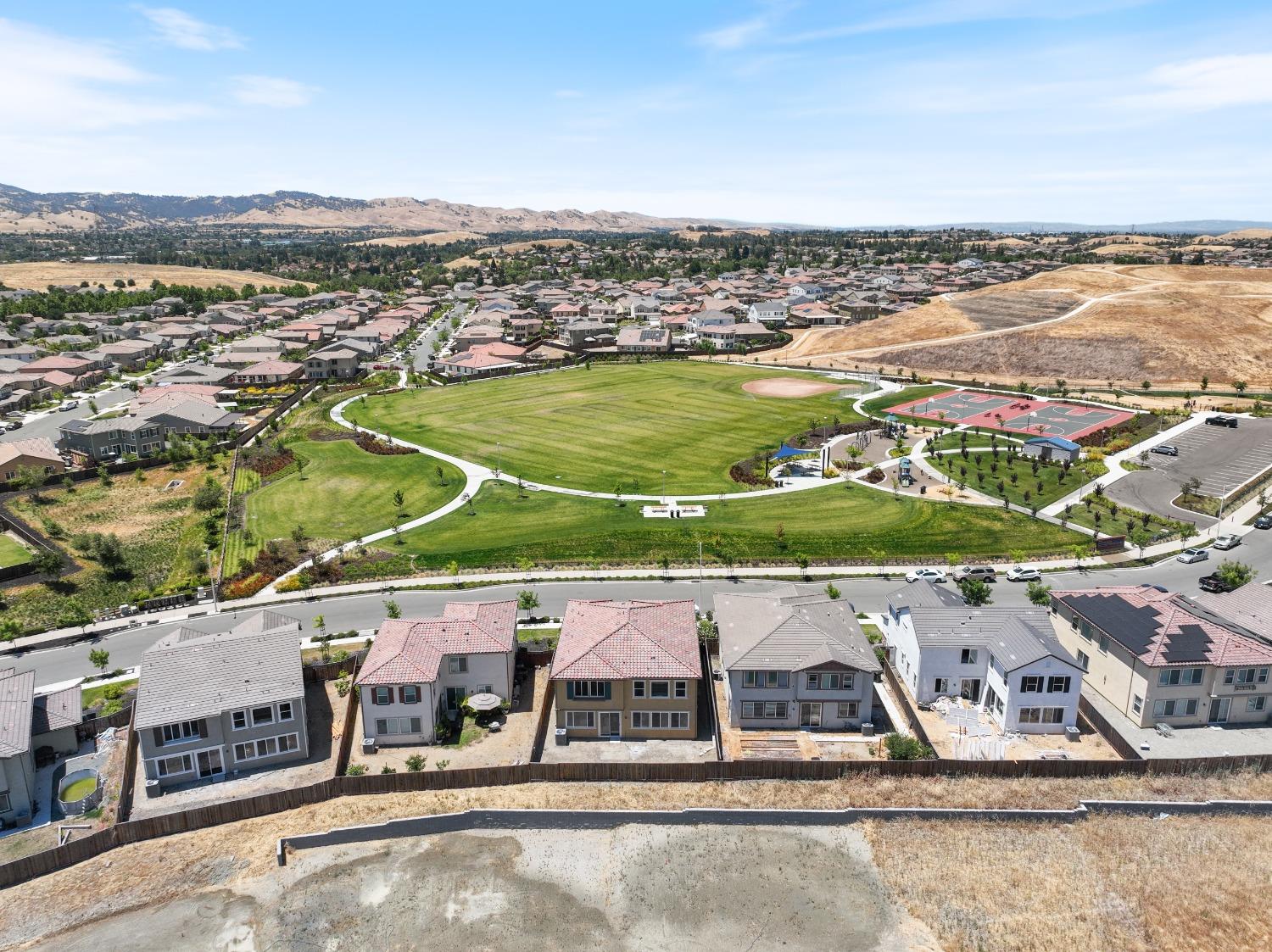 5533 Sierra Trail Way