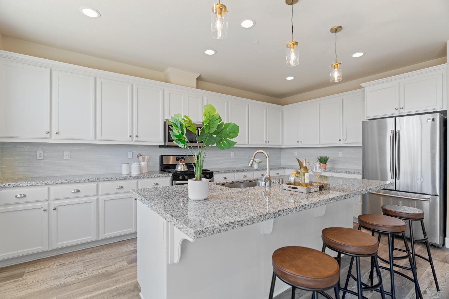 5533 Sierra Trail Way