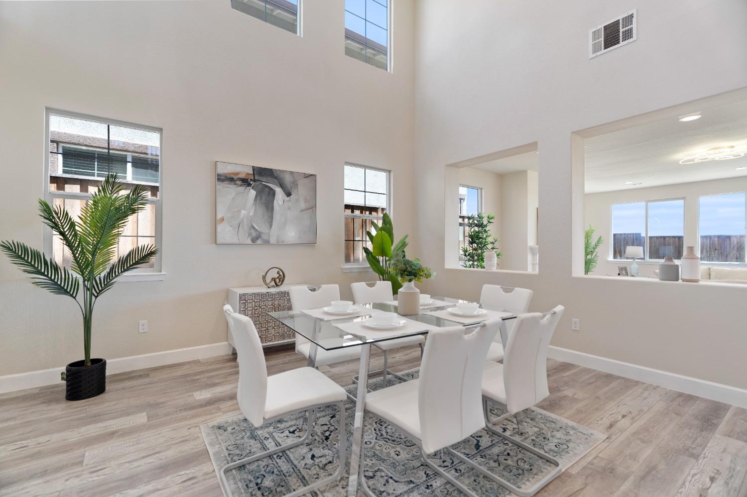 5533 Sierra Trail Way