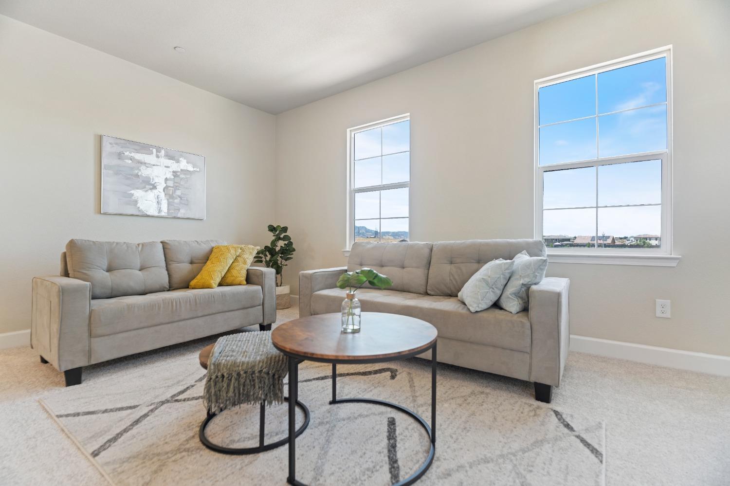 5533 Sierra Trail Way