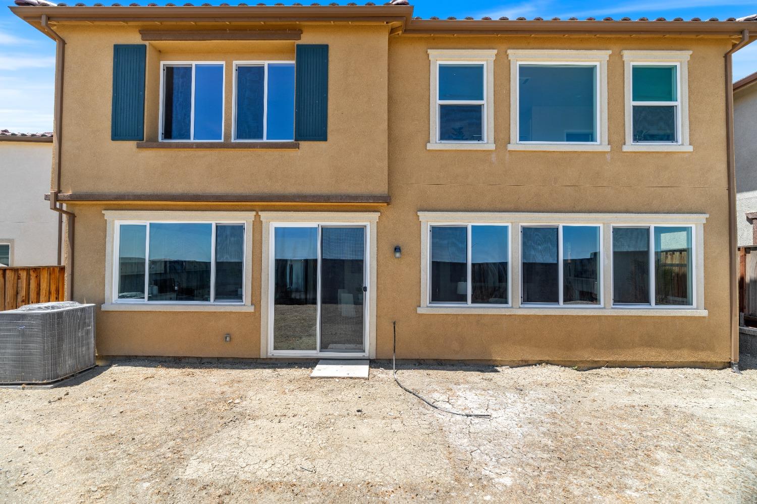 5533 Sierra Trail Way