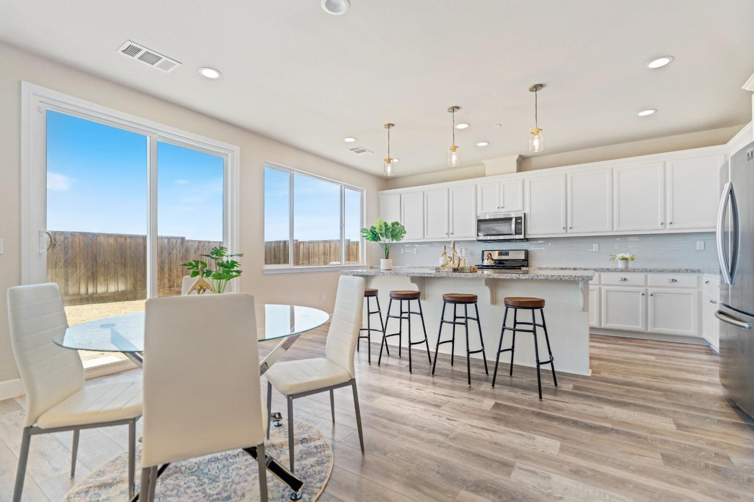 5533 Sierra Trail Way