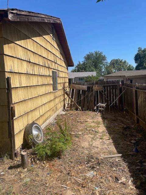 4523 Freeway Circle