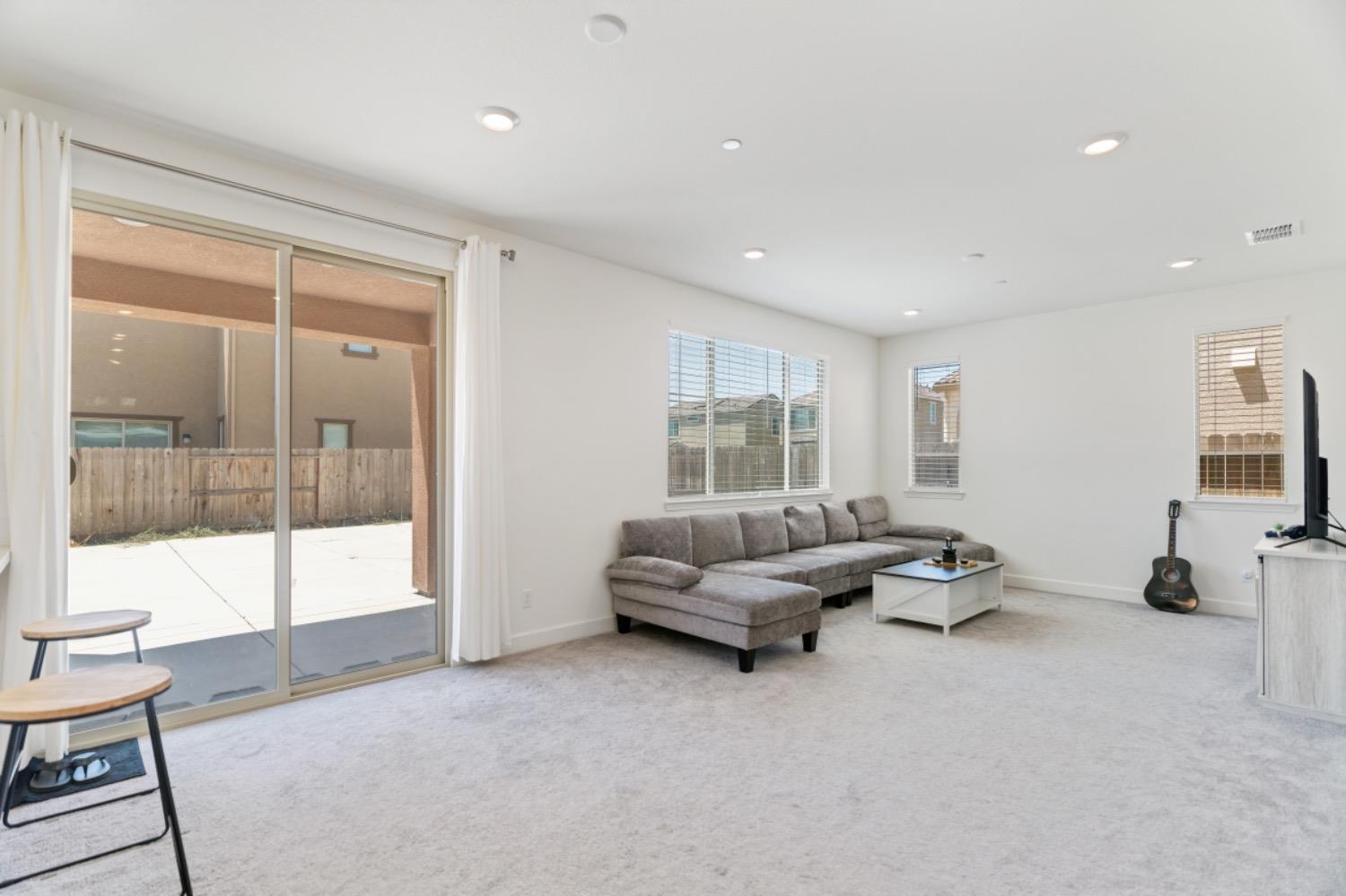 10454 Cello Way