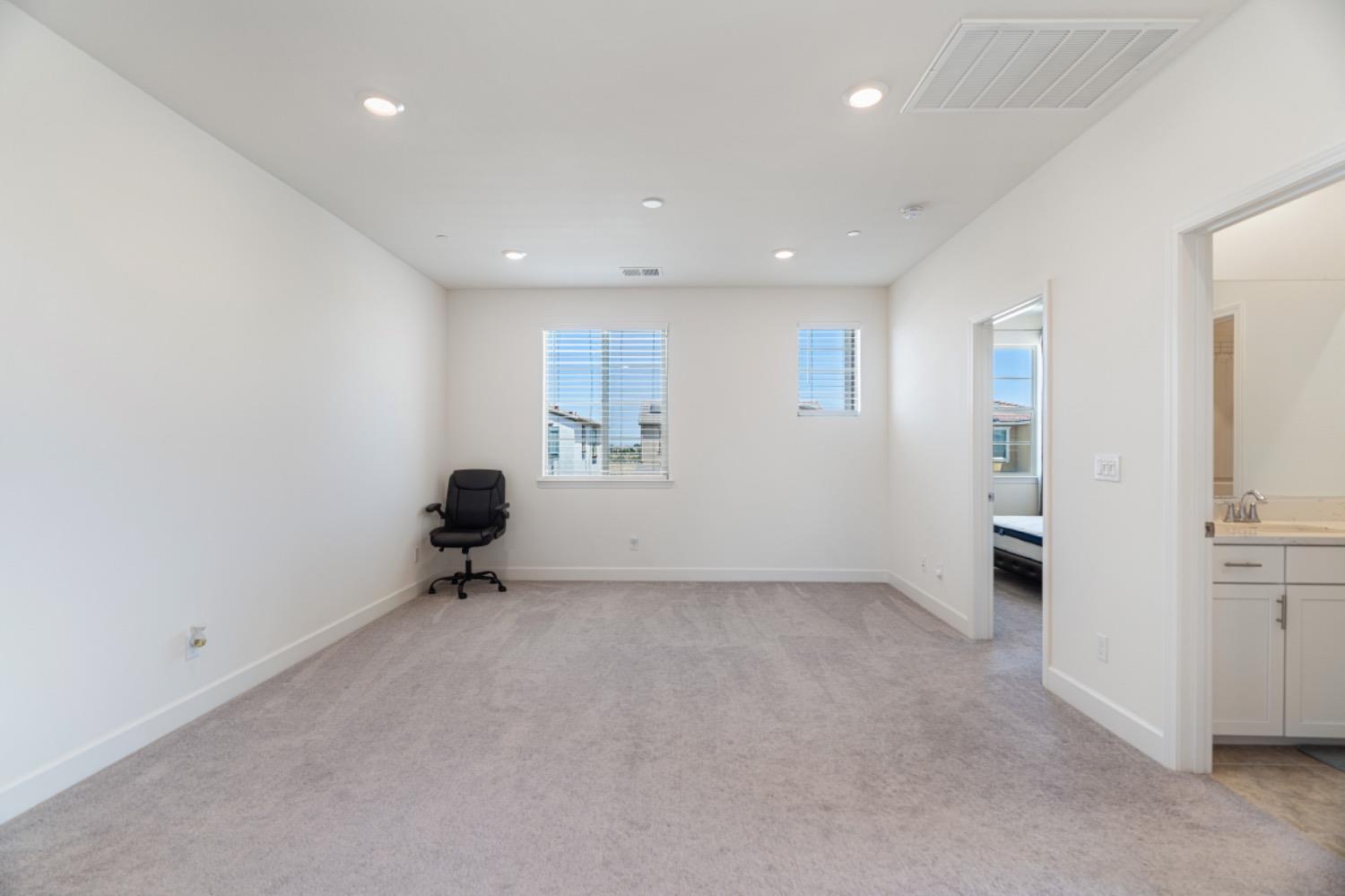 10454 Cello Way