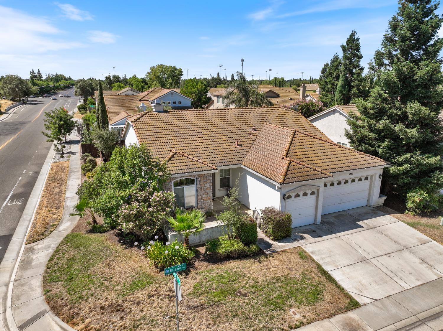 6826 Bolzano Way