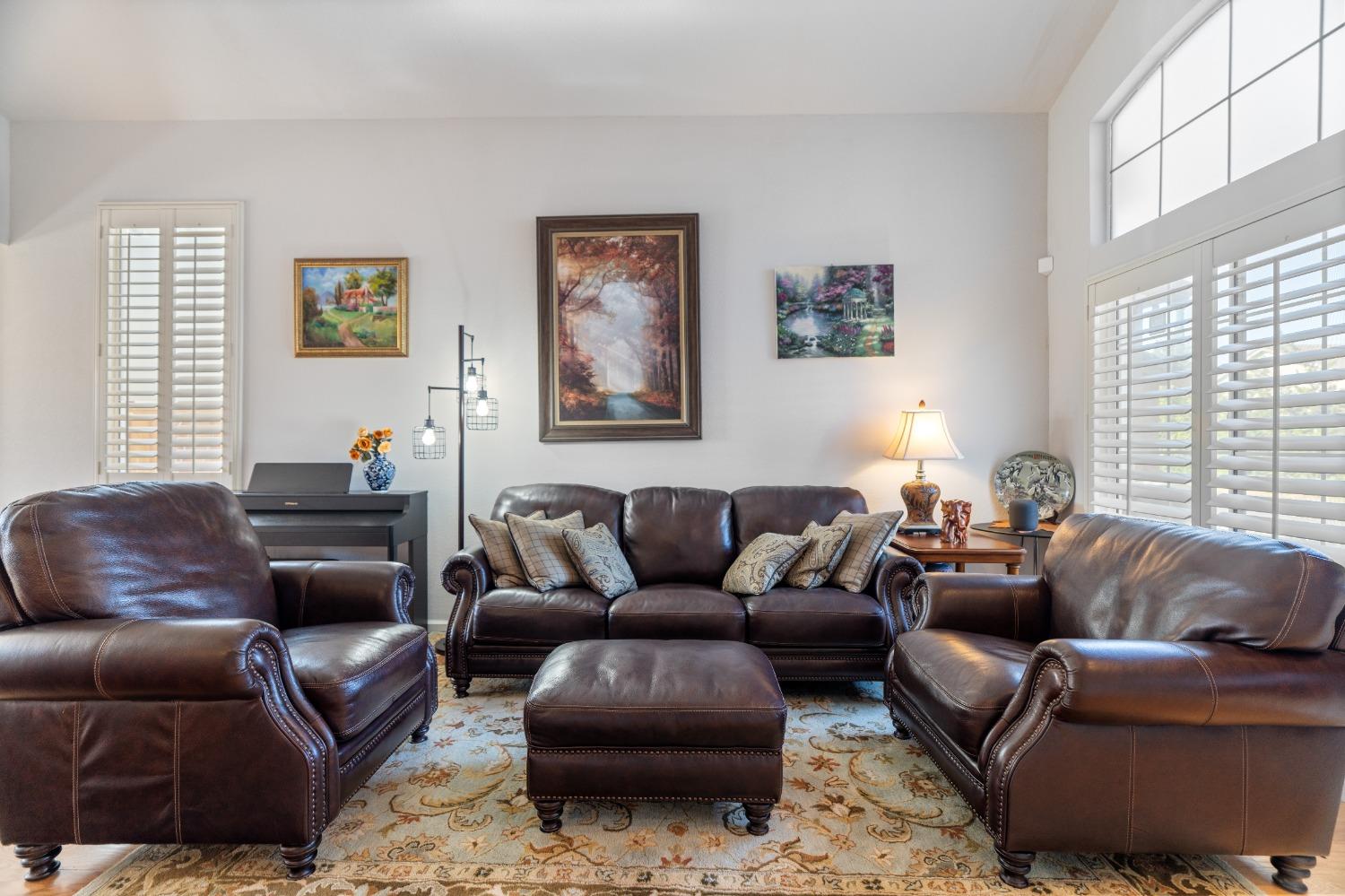 4624 Wolf Way