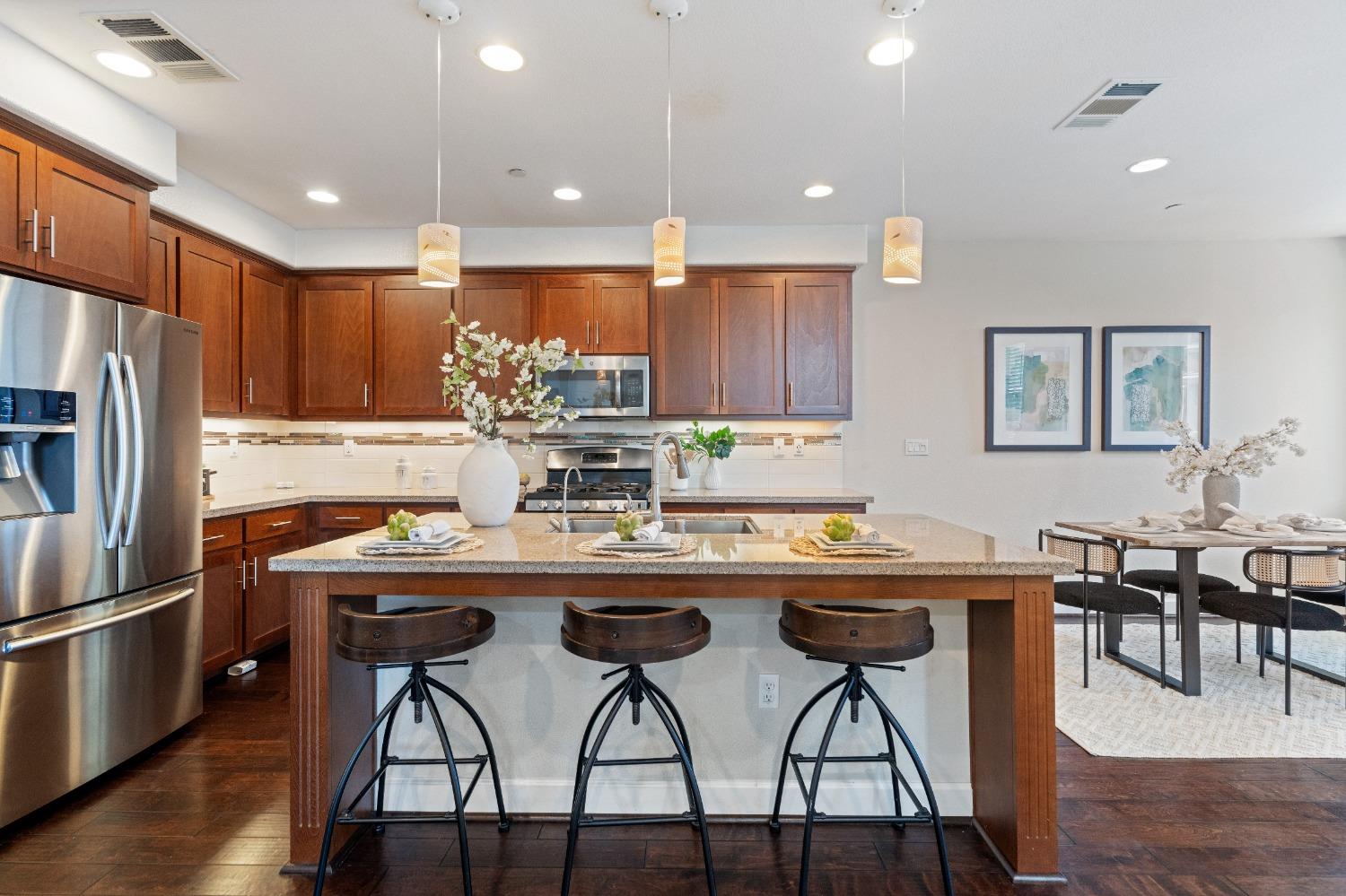 180 Currlin Circle