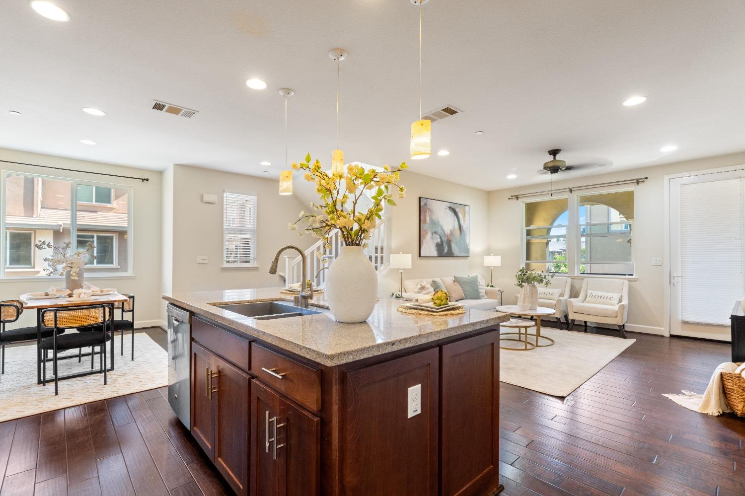180 Currlin Circle