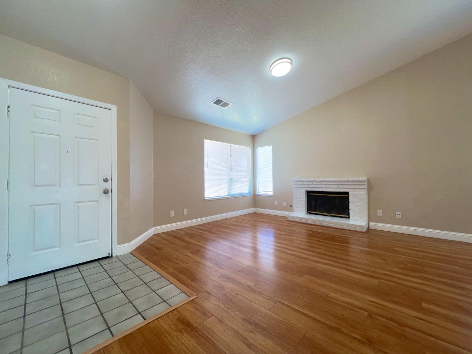 5820 Stubblefield Way