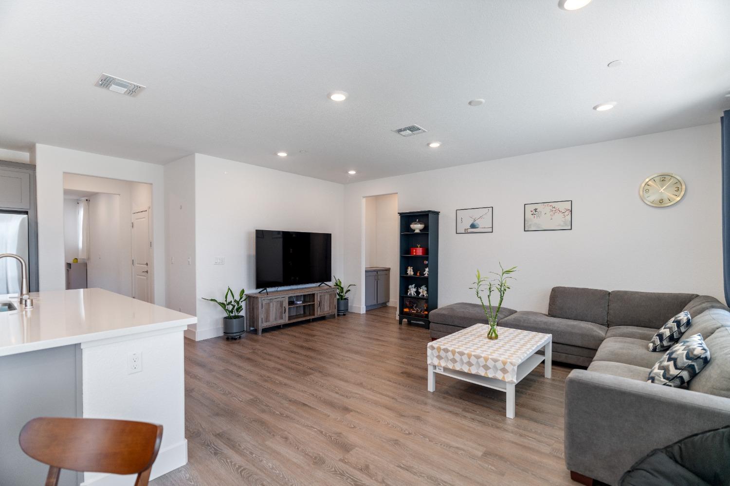 8297 Kevin Whiteley Drive
