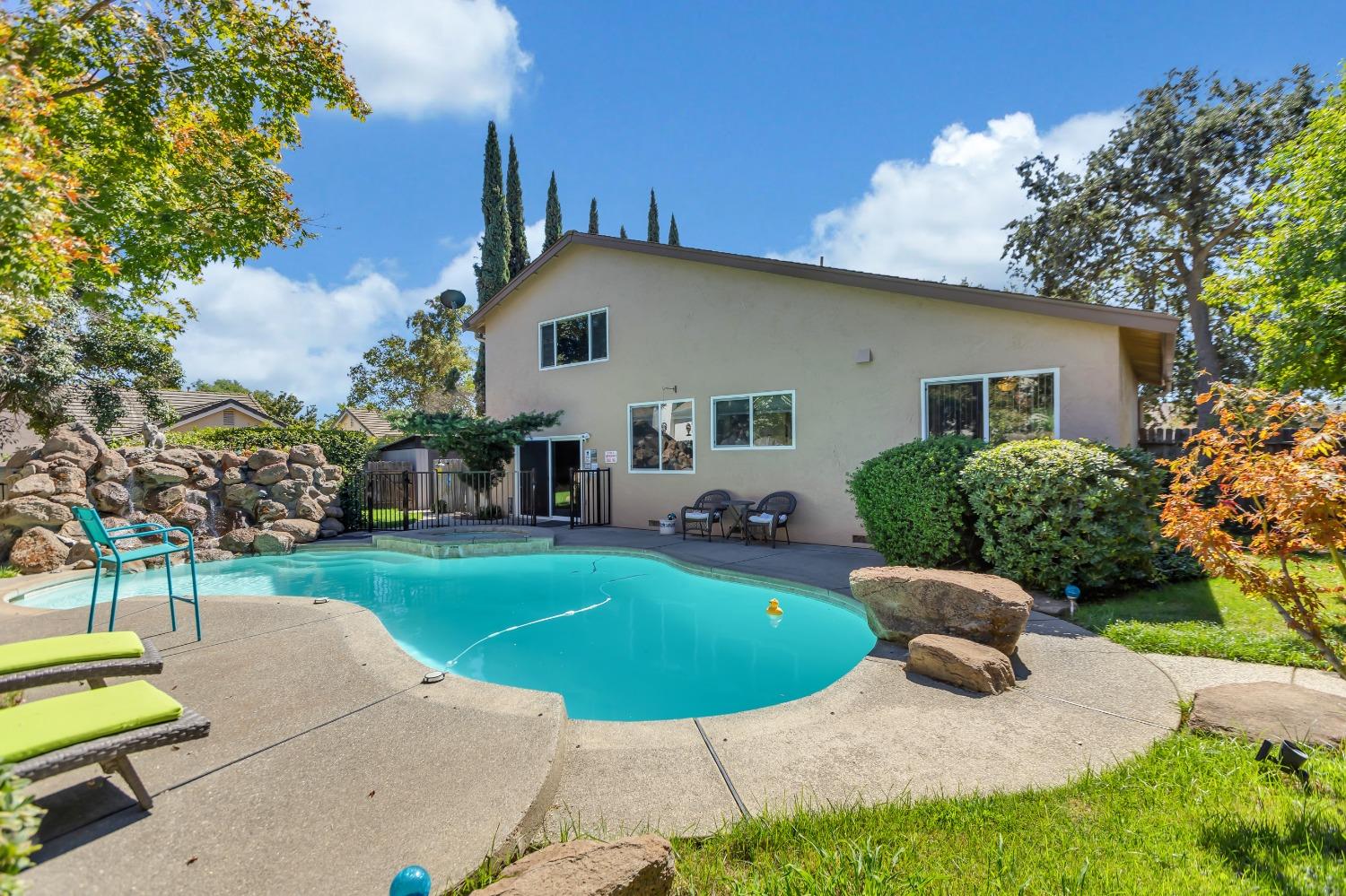 8942 Mountain Home Court