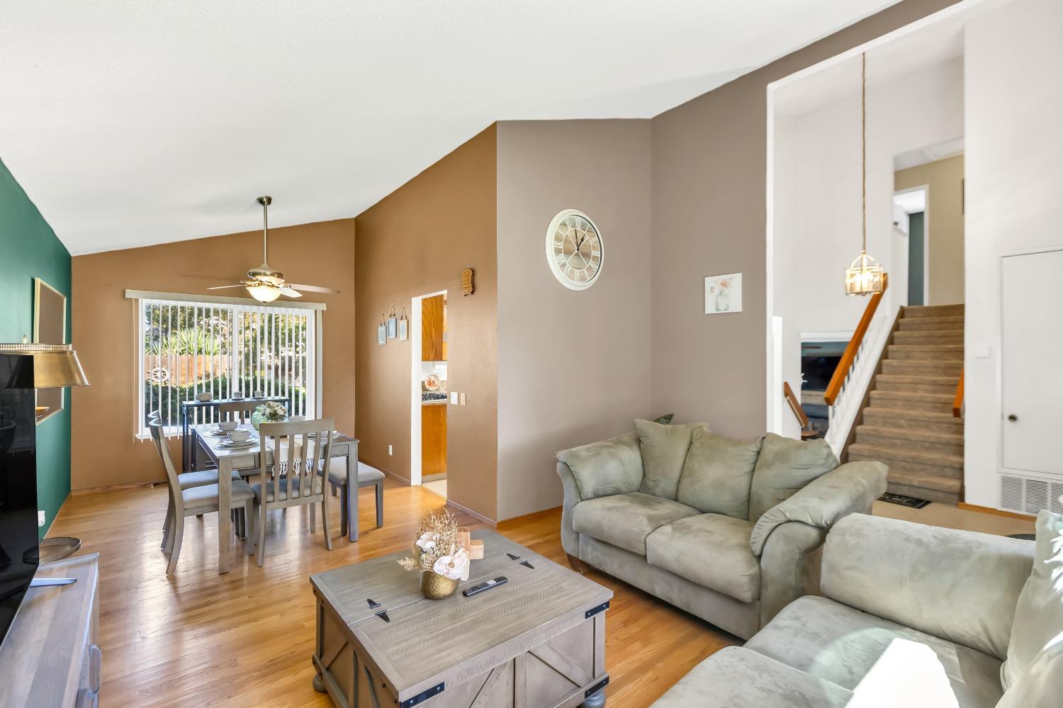 8942 Mountain Home Court