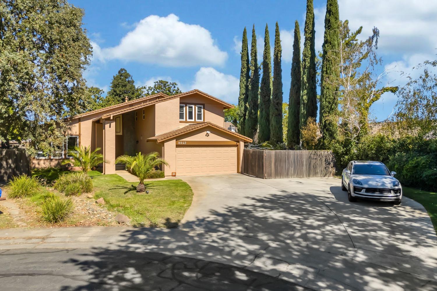 8942 Mountain Home Court