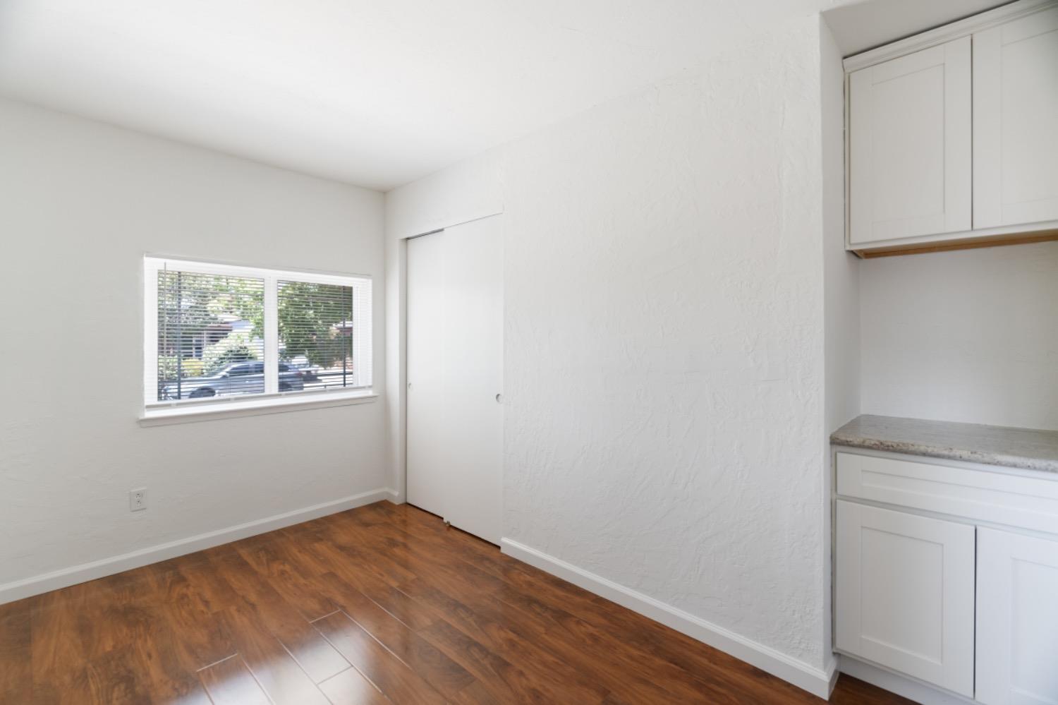 5911 67th Street