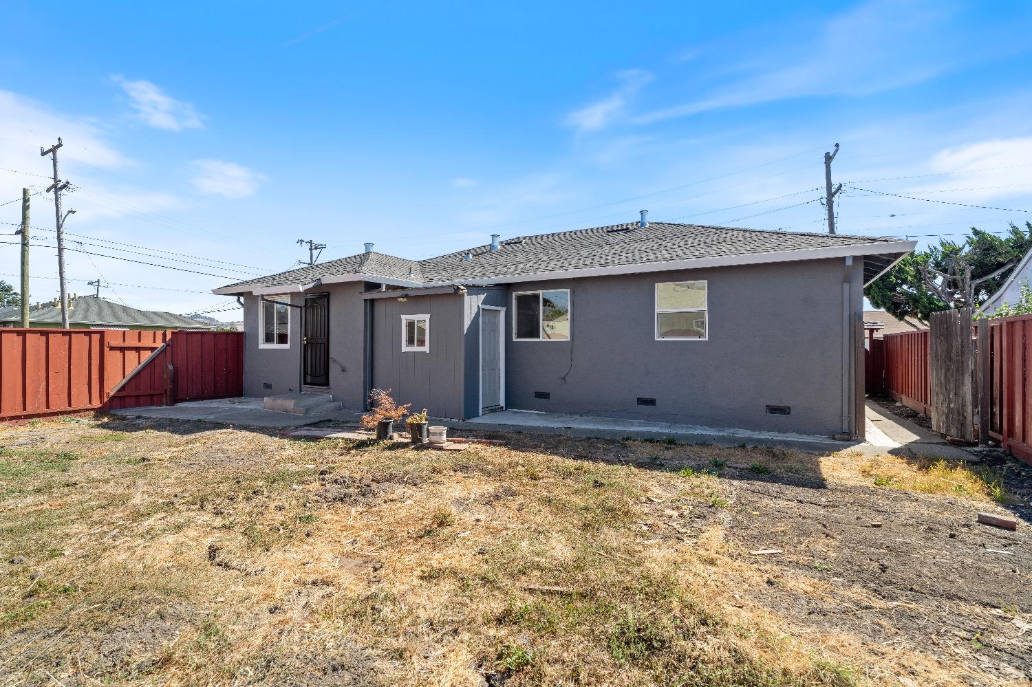 965 Arguello DR
