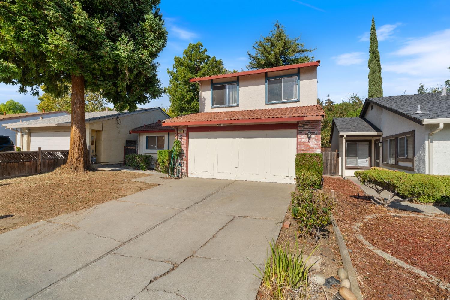 2412 Sequoia Drive